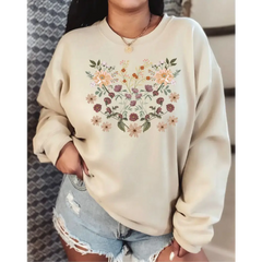 Vintage Style Wildflowers Graphic Sweatshirt for Women Vintage Style Boho Flowers Sweatshirt Christmas Mama Grma
