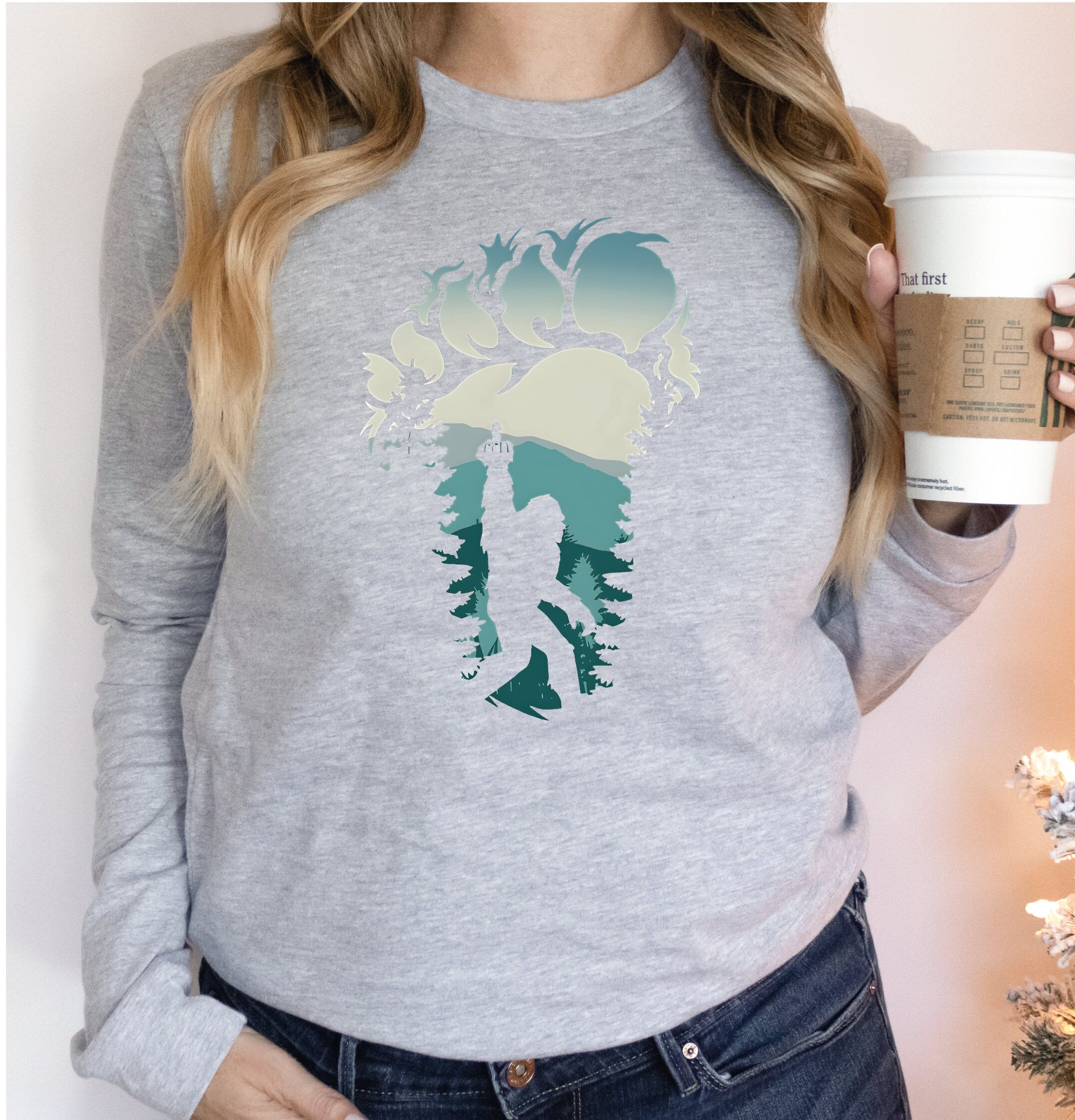 Bigfoot Sweatshirt Cute Bigfoot Sweatshirt Hiking Yeti Sasquatch Cool Vintage Shirt Gift-498