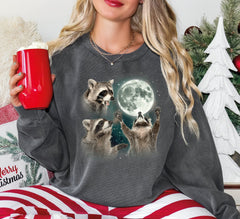 Three Raccoons Vintage Graphic Sweatshirt Retro Raccoon Moon Sweater Raccoon 90s,Raccoon Lovers Funny Raccoon Shirt