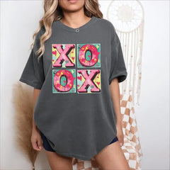 XOXO valentines day t-shirt retro xoxo valentine shirt heart and xoxo valentine gift retro valentine design tee pink